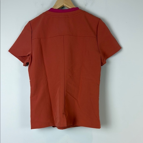 Figs Yola Top Size Extra Small Terracotta Scrubs - Picture 4 of 8